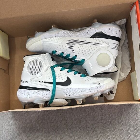 NIKE ALPHA HUARACHE ELITE 3 MID PREMIUM "BASEBALL CLEATS" sz 7 male 81/2 female - Picture 3 of 4